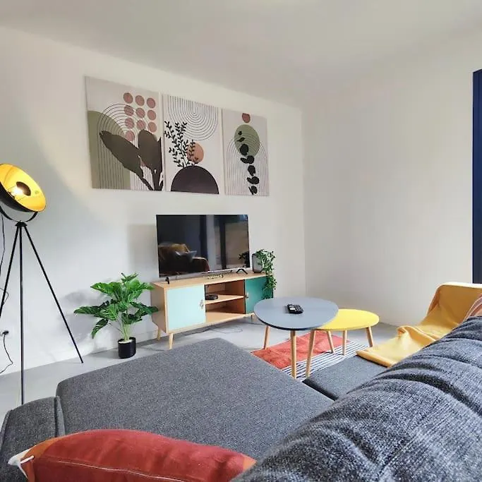 Chez Nadia 3 Chambres Cazes-Mondenard 0*,  France
