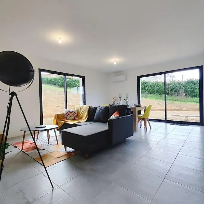 Chez Nadia 3 Chambres Cazes-Mondenard Apartment
